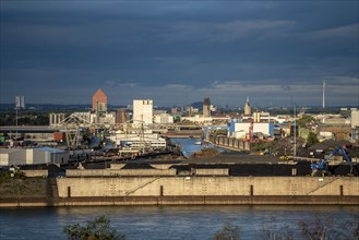 Duisburg harbours, Rheinkai Nord, outer harbour, behind the city centre with inner harbour, archive