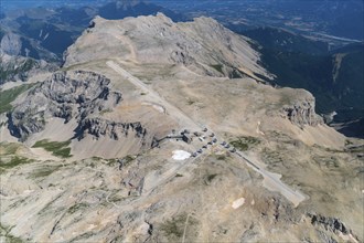 Pic de Bure, IRAM interferometer, French Alps, Plateau de Bure, telescopes, millimetre radiation,