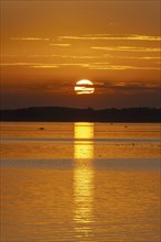 Sunset, near Chieming, Chiemsee, Chiemgau, Bavaria, Germany, Europe