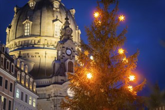 The historic Christmas market on the Neumarkt in front of the Church of Our Lady, Dresden, Saxony,