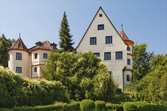 Neufra Castle, park, the historic hanging garden of Neufra, Renaissance garden built by Count Georg