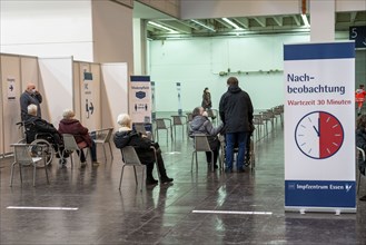 Start in the vaccination centre for corona vaccinations, in a hall of Messe Essen, for people over