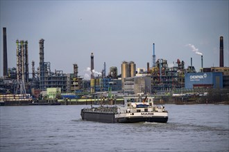 Backdrop of Chempark Leverkusen, Bayer Leverkusen, chemical park, chemical plant, river Rhine,