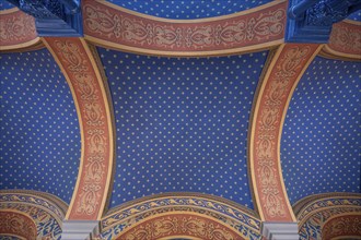 Preserved ceiling vault in the vestibule of the former synagogue, built in 1883, destroyed by the