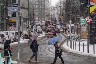 Winter in the city, Große Gallusstraße, Frankfurt, Hesse, Germany, Europe