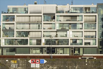 Office and residential building, Rheinauhafen, Cologne, North Rhine-Westphalia, Germany, Europe