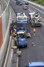 Motorway construction site on the A52 in Essen, basic renovation of the two carriageways in both