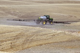 Seeding in Saskatchewan drought conditions Agriculture Canada