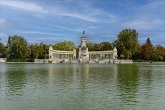 The Monument to Alfonso XII (Spanish: Monumento a Alfonso XII) is located in Buen Retiro Park (El