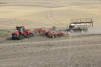 Seeding in Saskatchewan drought conditions Agriculture Canada