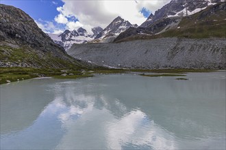 Glacial lake below the Moiry glacier, near Grimentz, Val d'Anniviers, Valais Alps, Canton Valais,