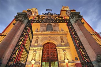 Entrance of Basilica of Our Lady of Guanajuato (Basílica de Nuestra Senora de Guanajuato)