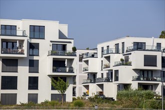 Modern residential complex in urban style (Rheinufer Süd, Ludwigshafen, Rhineland-Palatinate)