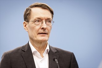 Prof Karl Lauterbach (SPD), Federal Minister of Health, at a press conference on the talks with