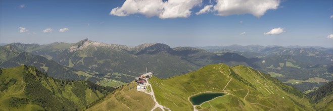 Panorama from the Kanzelwand, 2058m to the Hoher Ifen, 2230m, mountain station of the Kanzelwand