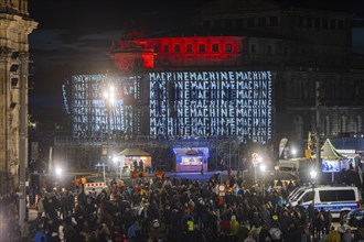 Only concert in Germany in 2024 in front of the Semperoper in Dresden. The legendary techno and