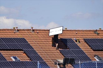 Installation of a solar system, Sommer, Germany, Europe