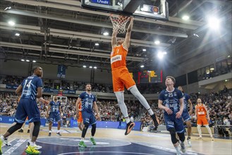 Matchday: MLP Academics Heidelberg against Ratiopharm Ulm (final score 57:73) . Pacome Dadiet (1,