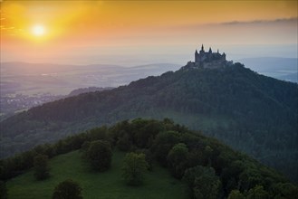 Hohenzollern Castle, sunset, Hechingen, Swabian Alb, Baden-Württemberg, Germany, Europe