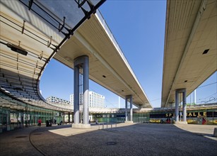 Riebeckplatz with the Hallesche Hochstraße, Halle an der Saale, Saxony-Anhalt, Germany, Europe