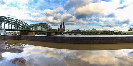 Hohenzollern Bridge, Cologne Cathedral, Central Station and Musical Dome, Cologne, North