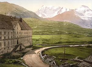 Simplon-Hospiz ist ein Hospiz der Augustiner-Chorherren auf dem Simplonpass, Wallis, Schweiz /