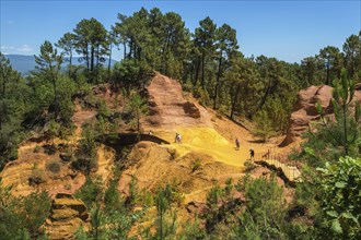 Ochre nature trail, Le Sentier des Ocres, former ochre mining area, ochre rocks, Roussillon,