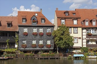 Idyllic residential buildings on the Regnitz, former fishermen's settlement, Little Venice Bamberg,