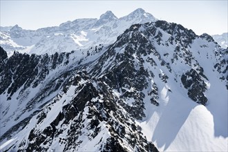 Peaks and mountains in winter, Sellraintal, Stubai Alps, Kühtai, Tyrol, Austria, Europe