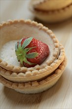 Tartelette, pre-made tartlet base with strawberry