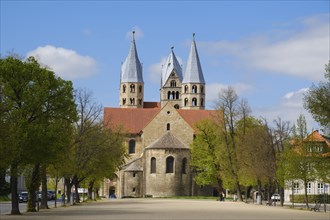 Church of Our Dear Lady, Romanesque Basilica, Domplatz, Halberstadt, Harz Mountains, Saxony-Anhalt,