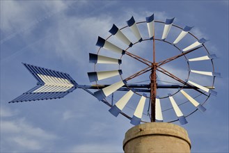 Windmill, near Palma de Majorca, Majorca, Balearic Islands, Spain, Europe