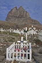 Cemetery and Heart mountain at Uummannaq, North-Greenland, Greenland, North America