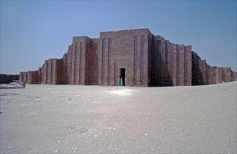 Reconstructed entrance area to the complex, step pyramid of Djoser, Sakkara, al-Jiza governorate,