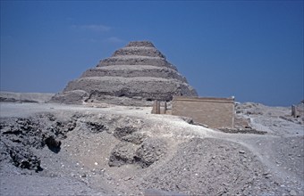 Step pyramid of Djoser, Sakkara, al-Jiza governorate, Egypt, September 1989, vintage, retro, old,