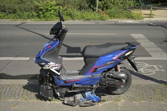 Defective scooter after an accident