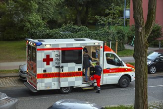 An ambulance in action, Germany, Hamburg, Hamburg, Hamburg, Federal Republic of Germany, Europe