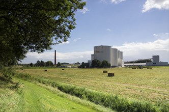 Silo's of the Suikerunie near the Dutch village Puttershoek in the region Hoeksche Waard