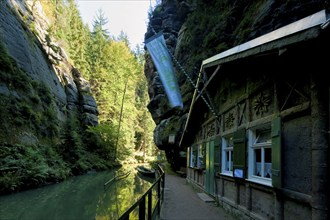 Hinterhermsdorf upper lock