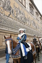 Living procession of princes at the Fürstenzug in Dresden