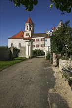 Brenz Castle, Renaissance castle from the 17th century, landmark of the municipality of Sontheim an