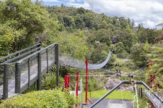 Buller Gorge Swingbridge, Buller River, Murchison, Neuseeland