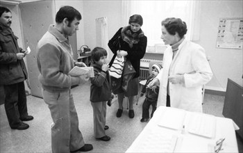 Oral polio vaccination (childhood immunisation) on 28.01.1980 in Iserlohn, Germany, Europe