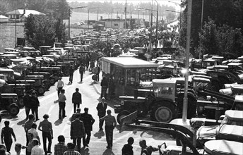 Farmers marched with their tractors to a protest in Aachen on 17.9.1974 to demonstrate against low