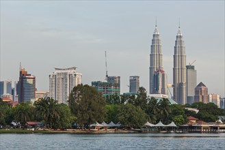 KUALA LUMPUR, MALAYSIA, JUNE 19: Petronas Twin Towers on sunset on June 19, 2011 in Kuala Lumpur.