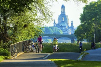 Elbe Cycle Route in Dresden