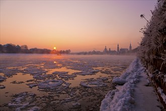 Dresden morning fog over the Elbe