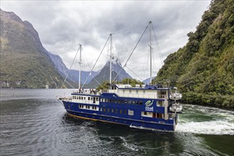 Bootsfahrt, Milford Sound, Fiordland National Park, Neuseeland