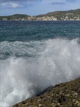 Surf, spray, waves breaking on the rocky coast, behind Peguera, Majorca, Spain, Europe