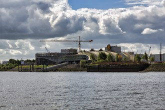 View from the Elbe to Theater im Hafen Hamburg, musical hall for The Lion King, construction